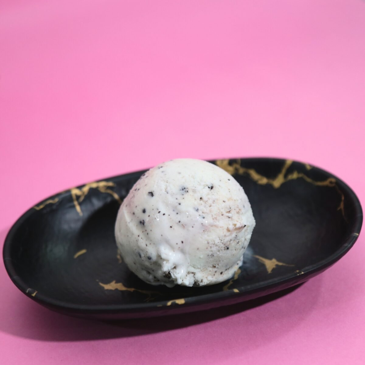 WINTER CREAM - Image 2