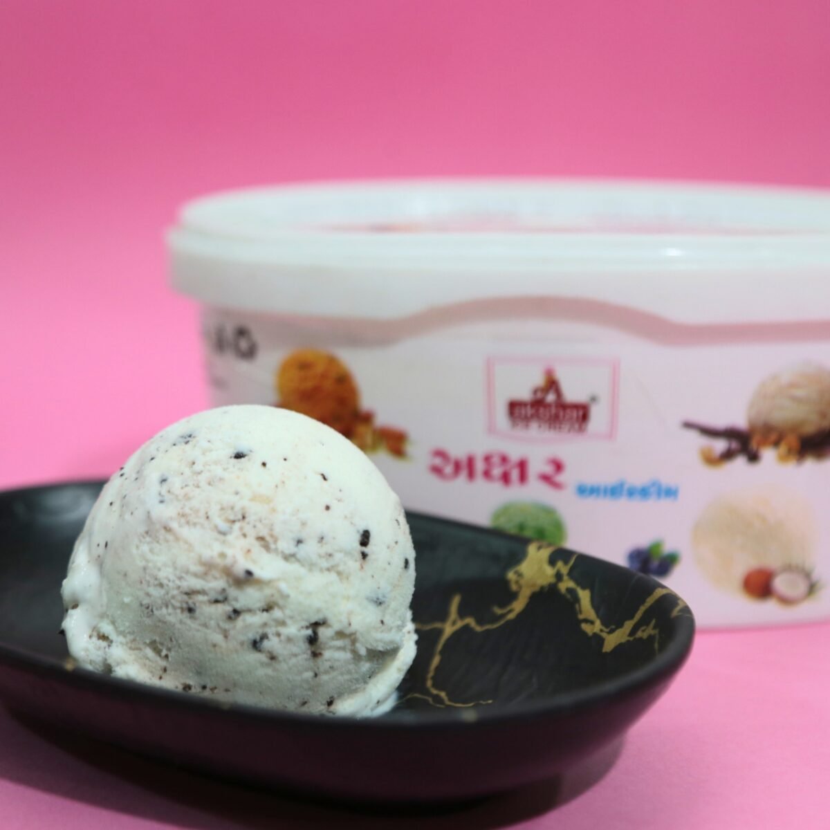 WINTER CREAM - Image 3